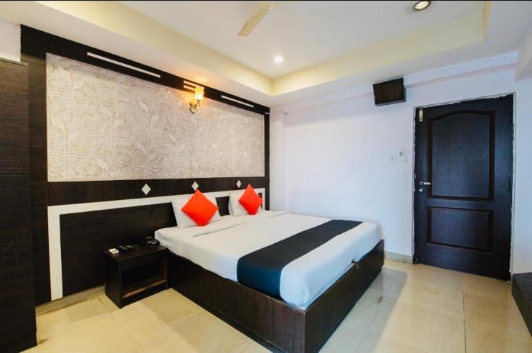 Seasons Residency Hotel Bangalore Exterior photo