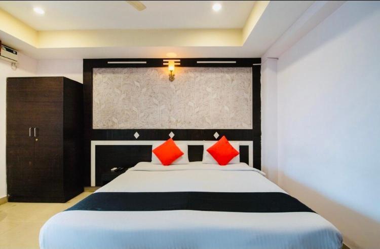 Seasons Residency Hotel Bangalore Exterior photo